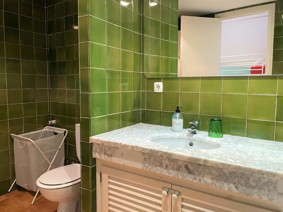 Serinyana - Acogedor Y Centrico Apartamento Con Amplia Terraza Apartment Cadaques 0*,  Spain